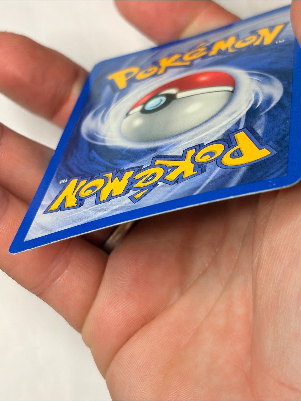 Pokemon Lt. Surge Trainer Holo Rare Gym Heroes 17/132 WOTC Vintage 2000 - Picture 7 of 7